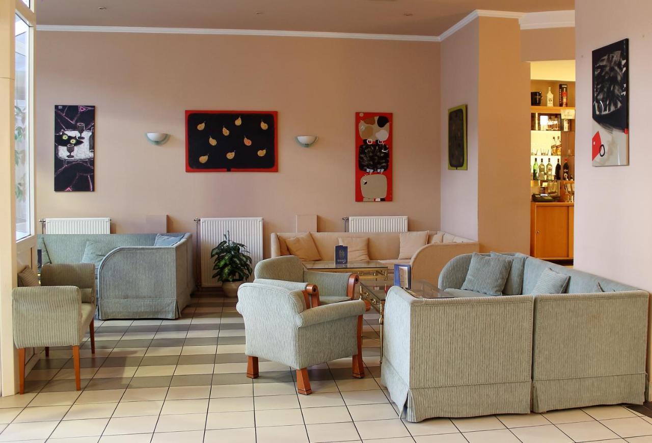 Hotel Central Nagykanizsa Exteriör bild